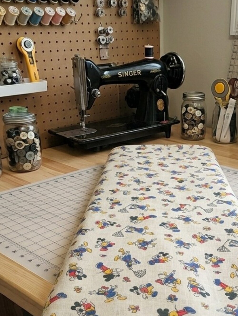 Vintage Walt Disney Mickey Donald Goofy Fabric 4 Yards 45" Wide